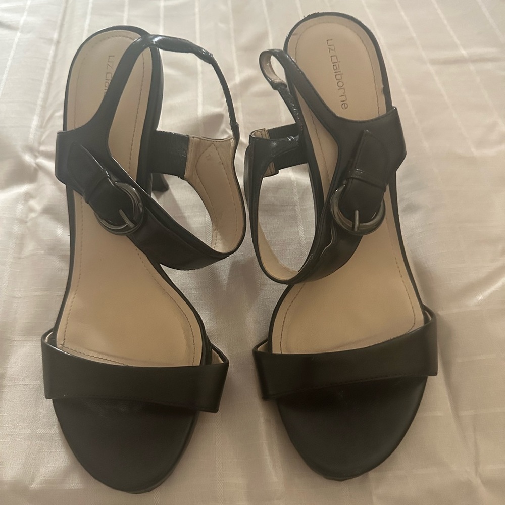 LC Heels - Picture 2 of 4